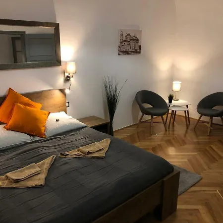Pr Apartment